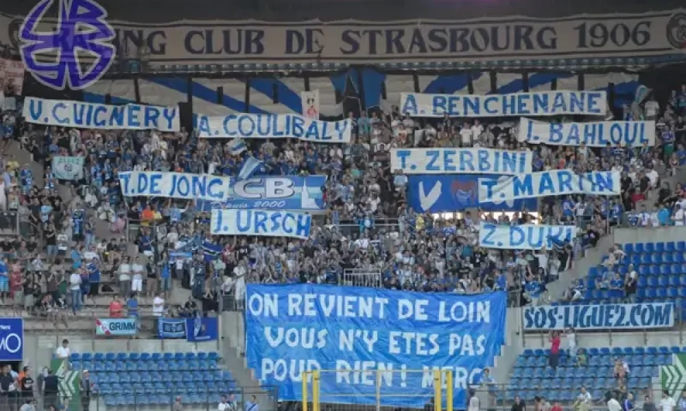 Uzes1.jpg